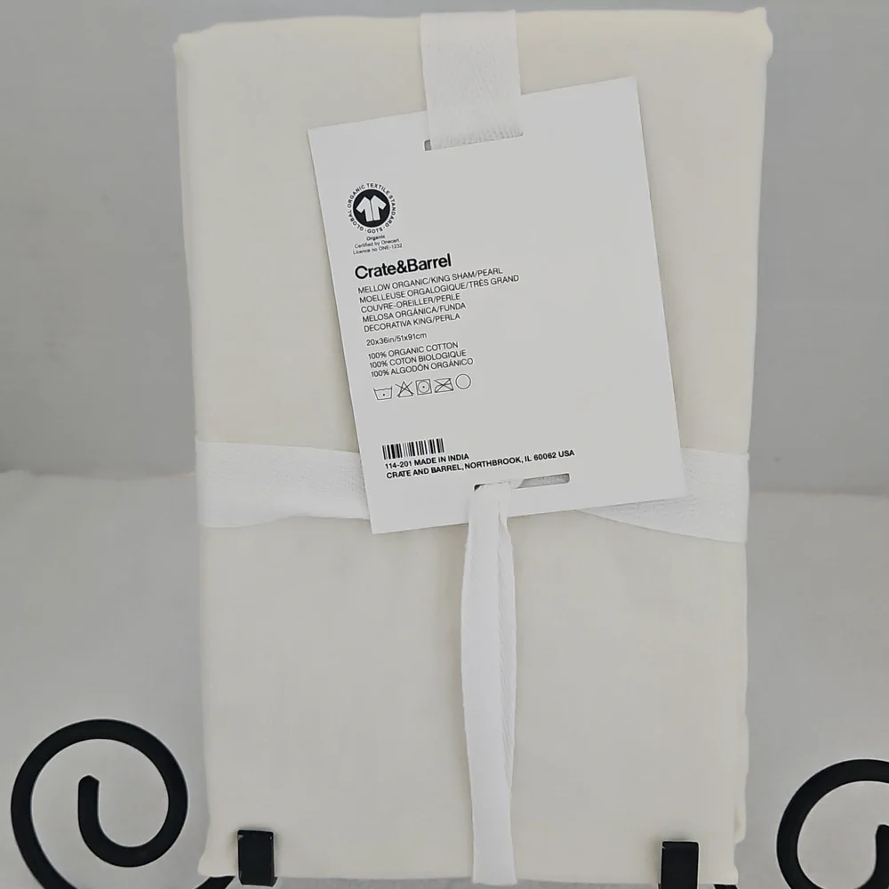 Crate&Barrel NWT Mellow Cream Organic Cotton King Sham